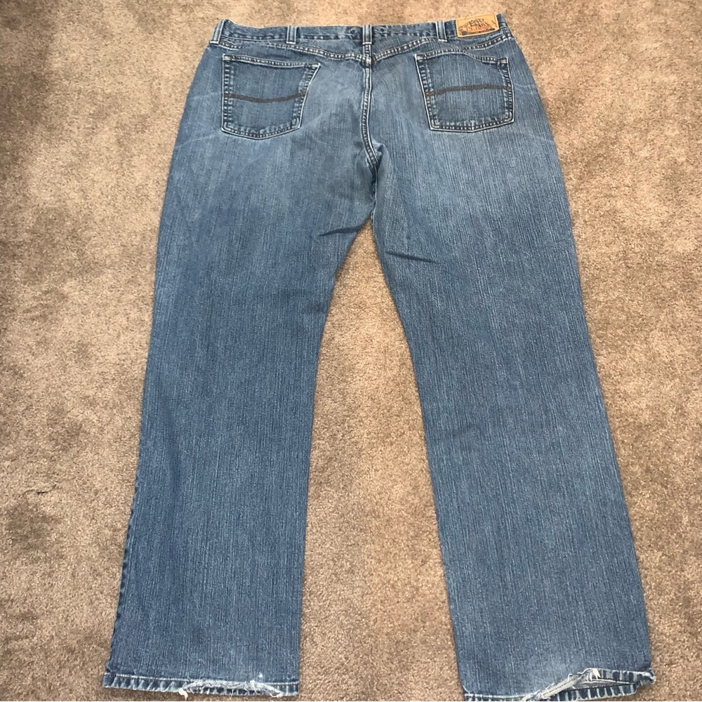 LL Bean light wash cotton denim 44x34 jeans - Picture 3 of 9